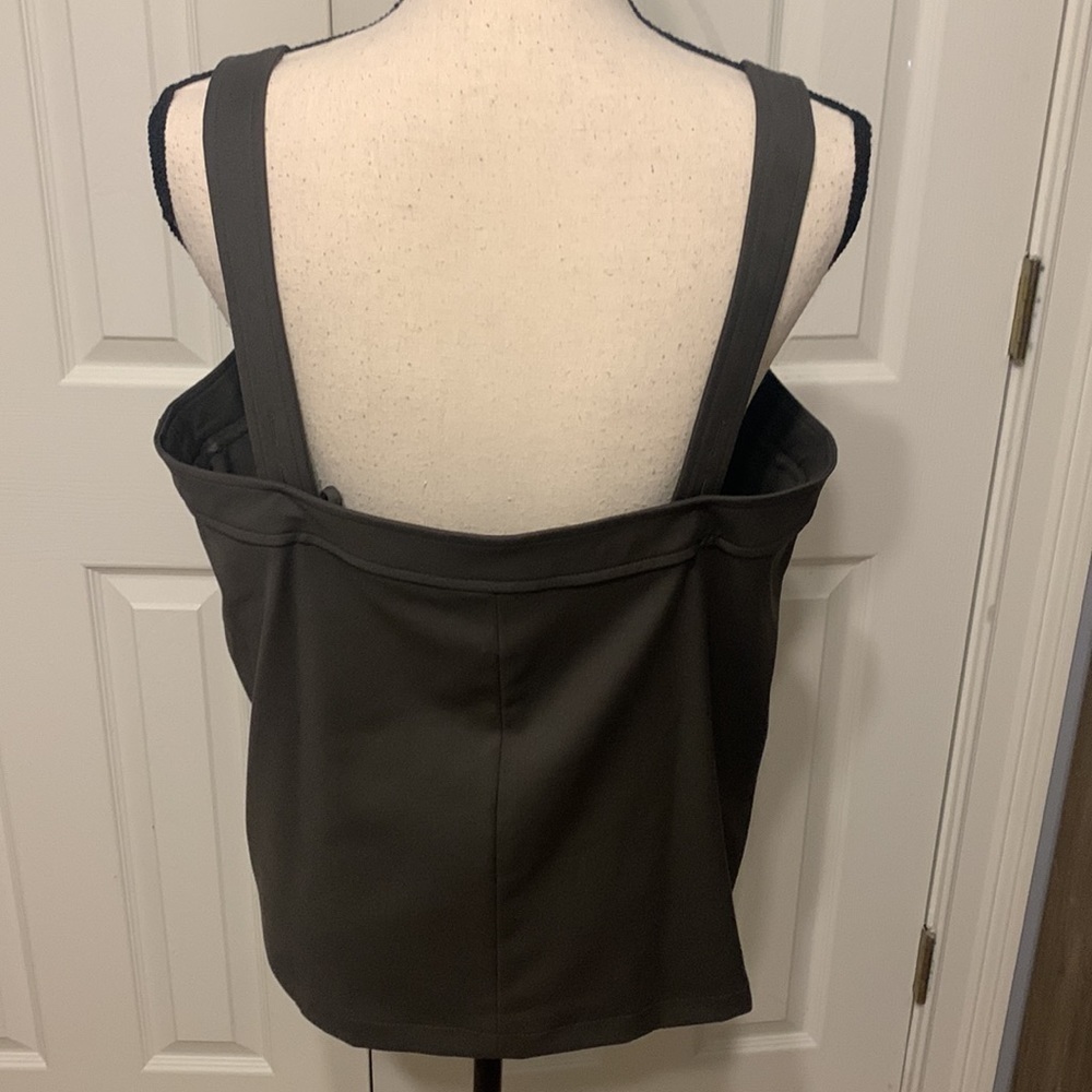Alex Marie Kaci Sleeveless Tank - Picture 4 of 7